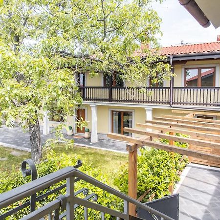 Villa Hermes Art Dutovlje Luaran gambar