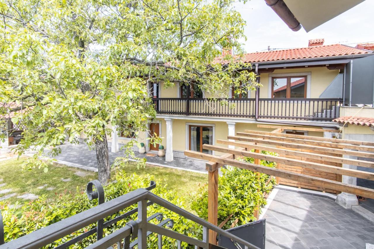 Villa Hermes Art Dutovlje Luaran gambar