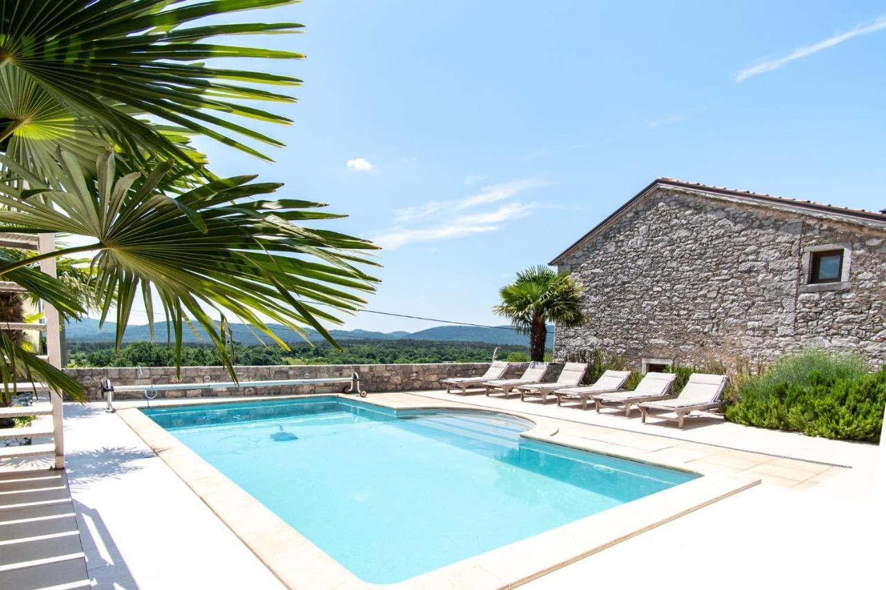Villa Hermes Art Dutovlje Luaran gambar